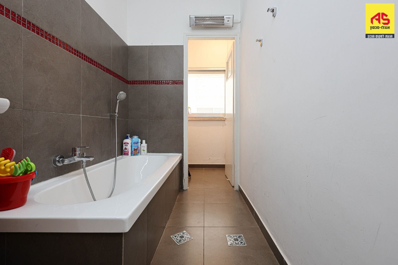 zOaCfYpQUVYJELzKYFMr_17664121806797